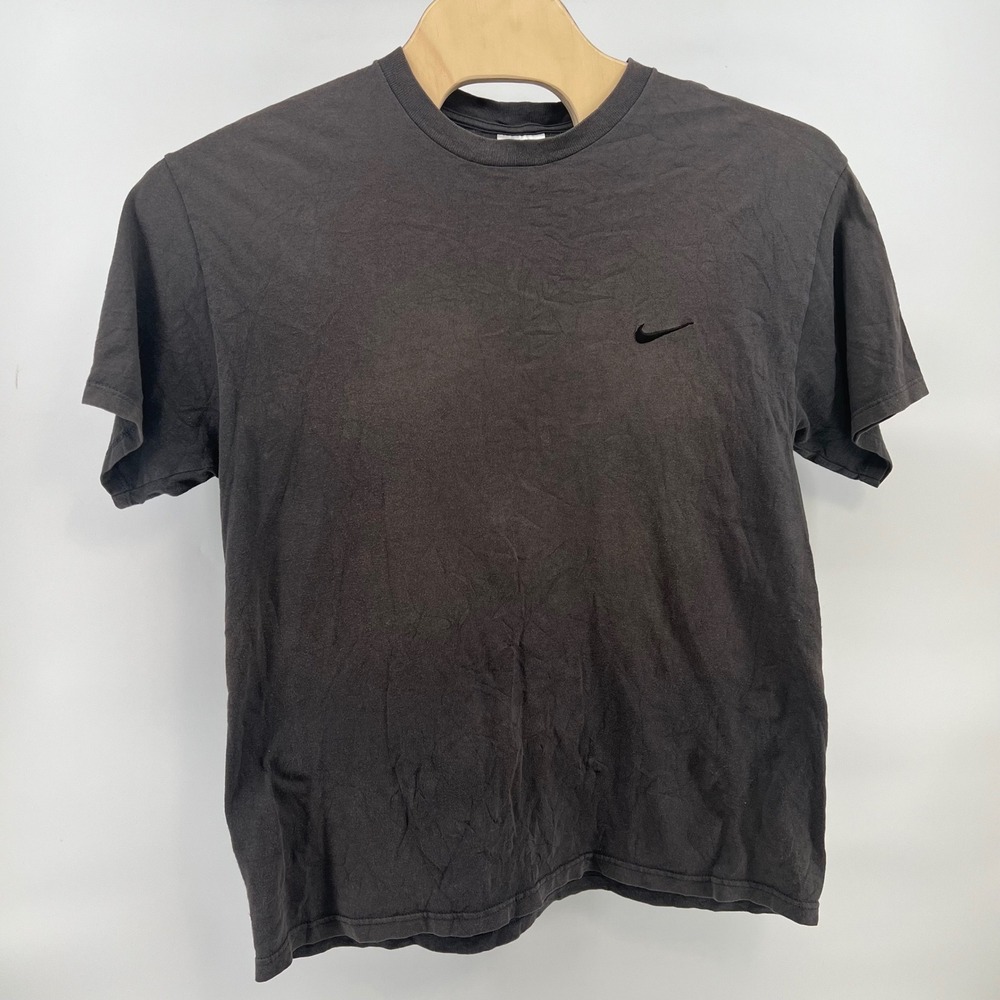 Vintage 90s Nike Embroidered Swoosh T-Shirt Mens Large Faded Black Made in USA - Picture 2 of 9